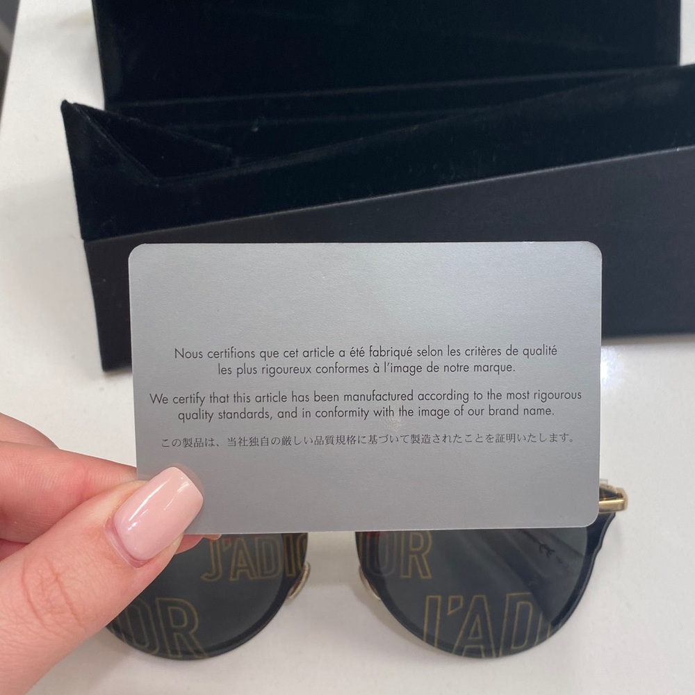 DIOR “REFLECTED” SUNGLASSES - Picture 8 of 8